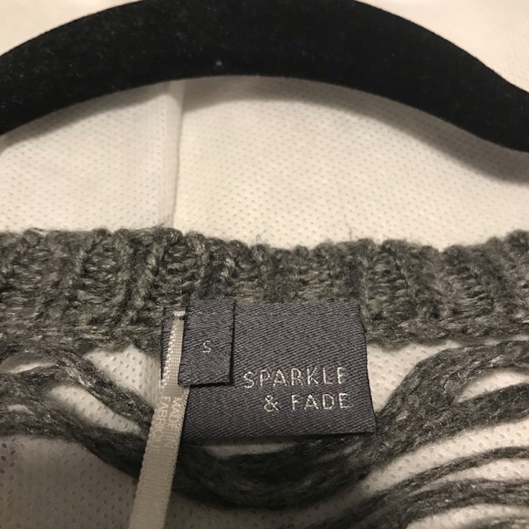 Sparkle & Fade Distressed Grey Sweater size Small - Picture 3 of 4